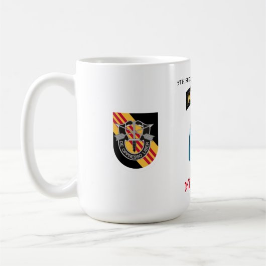 MUG 5E GROUPE DES FORCES SPÉCIALES VIETNAM (Gauche)
