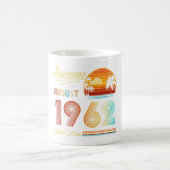Mug 60 e Cadeau Anniversaire 60 ans Awesome depuis aoû (Centre)