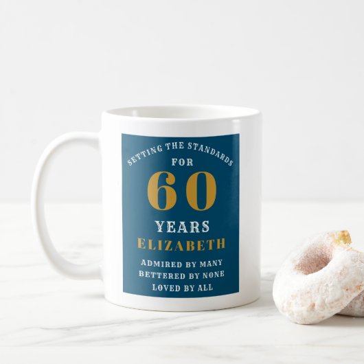 Mug 60e Anniversaire Bleu Et Or Ajoutez Votre Nom (Avec donut)