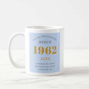 Mug 60e anniversaire Nom 1962 Blue Grey Elegant Chic