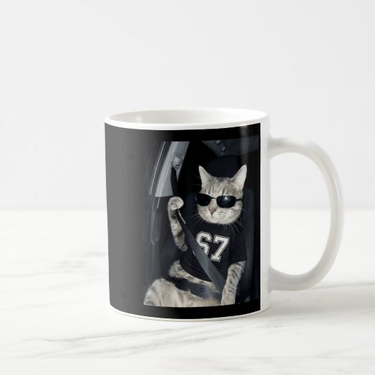 Mug 67 Chat portant des lunettes de soleil Gen Alpha D (Droite)