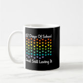 Mug 67 Days Of School And Still Loving It Rainbow Hear (Gauche)