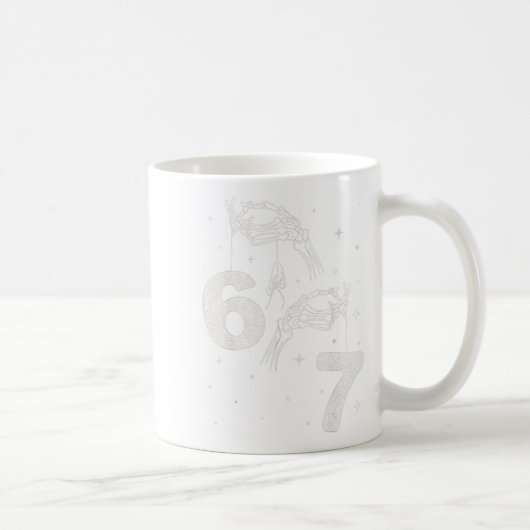 Mug 67 Meme Main de squelette drôle Halloween Six Sept (Droite)