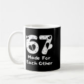 Mug 6 7 Made For Each Other, Red 67 Christmas Couple V (Gauche)