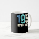 Mug 70e anniversaire Dames Mens 70 ans 1952 Drôle (Devant droit)