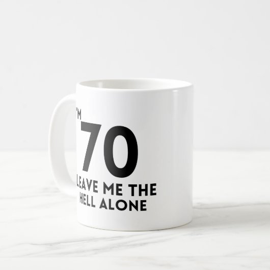 Mug 70e anniversaire Mignonne fête de 70 ans (Devant gauche)