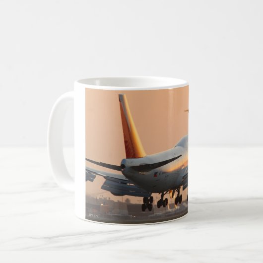 MUG 747 AIRLINER (Devant gauche)