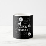 Mug 80 Ans Enseignant de mathématiques Anniversaires 8<br><div class="desc">Design Anniversaire Pour toute personne qui a de l'horoscope dire difficile & têtu Mais tout à fait digne.Portez-le avec fierté au travail,  gym scolaire parfait pour s'accoupler avec des shorts,  des leggings ou des jeans pour un look décontracté et tendance</div>