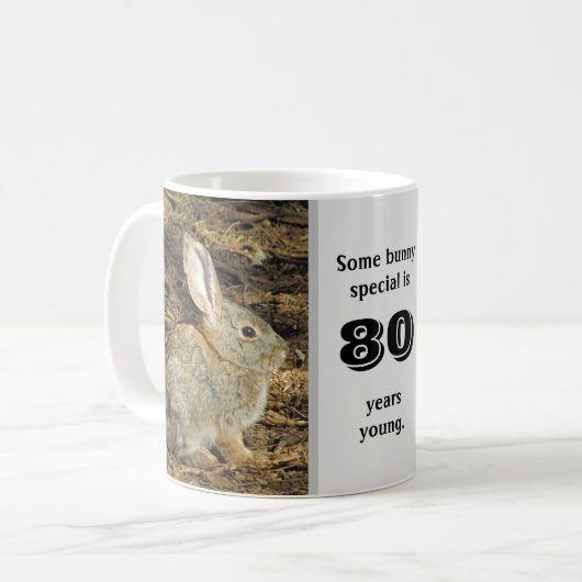 Mug 80 ans jeune mignonne lapin Photo 80e anniversaire (Devant gauche)