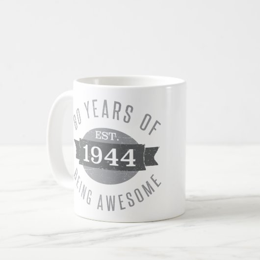 Mug 80e anniversaire Awesome 1944 (Devant gauche)