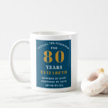 Mug 80th Birthday Blue And Gold Ajouter Votre Nom<br><div class="desc">Une grande idée cadeau de 80ème anniversaire en bleu et or élégant. Le texte de cette tasse est facilement édité en utilisant le modèle fourni. Consultez nos autres idées de cadeaux et de cadeaux de fête.</div>