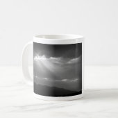 Mug 91:1 de psaume, 2 sur un paysage de BW (Devant gauche)