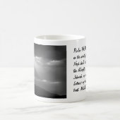 Mug 91:1 de psaume, 2 sur un paysage de BW (Centre)