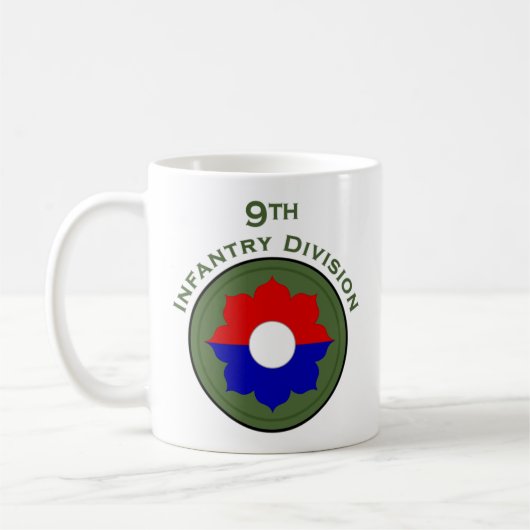 Mug 9ème Division Recondo (tasse) de FNI (Gauche)