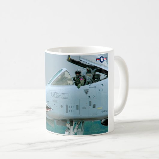 MUG A-10C THUNDERBOLT II (Devant droit)