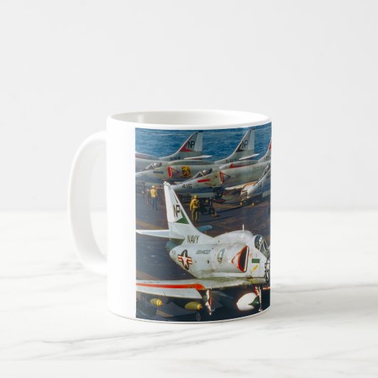 MUG A-4F SKYHAWK (Devant gauche)