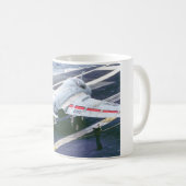 MUG A-6E (Devant droit)