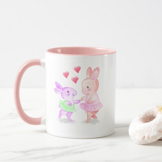 Mug à bordure et poignée rose Lapins en tutu dansa (Avec donut)