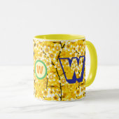 Mug à café monogramme floral (cadeau initial uniqu (Devant droit)