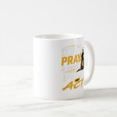 Mug à café Pray & Act (Devant droit)