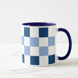 Mug à carreaux bleus et blancs
