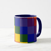 Mug à damiers arc-en-ciel (Devant droit)