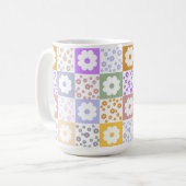 Mug À damiers Fleur rétro (Devant gauche)