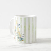 Mug A, initiale or sur bandes bleu et blanc (Devant gauche)