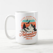 Mug À L'Intérieur De Chaque Livre Adventure Attend Liv (Gauche)