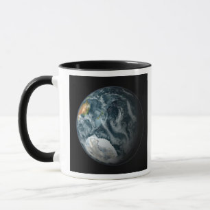 Mug À pleine vue de la terre accentuant l'Antarctique