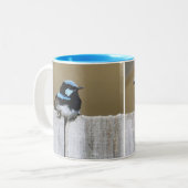 Mug à poitrine bleue (Devant gauche)