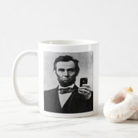 Abe Lincoln avec téléphone portable