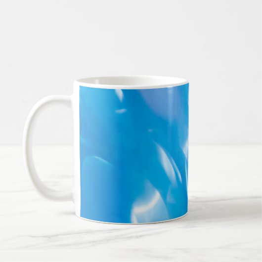 Mug Abstract glitter lights on blue background. Round (Gauche)