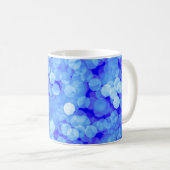 Mug Abstrait bleu clair bokeh. Bac bleu classique (Devant droit)