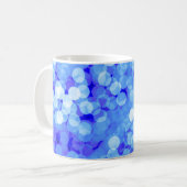 Mug Abstrait bleu clair bokeh. Bac bleu classique (Devant gauche)