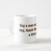 Mug Acheter un homme manger du poisson T-shirt (Devant gauche)