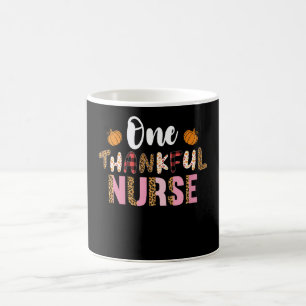 Mug Action de grâce Une infirmière reconnaissante Léop
