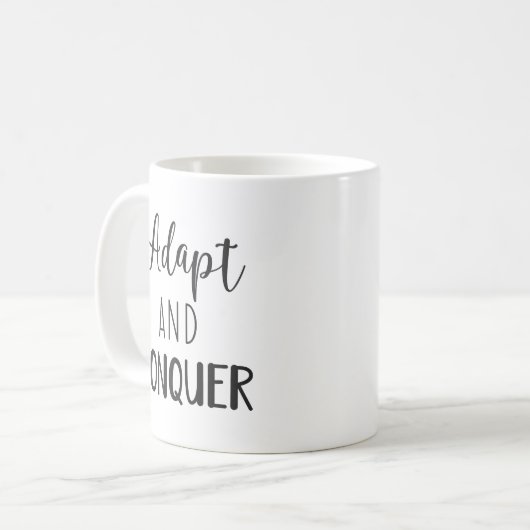 Mug Adaptation et conquérir - Gymnase, Succès, Hustle (Devant gauche)