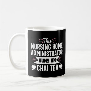 Mug Administrateur de la maison de soins infirmiers Ad
