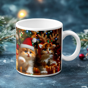 Mug Adorables chatons avec le Père Noël et chapeaux de