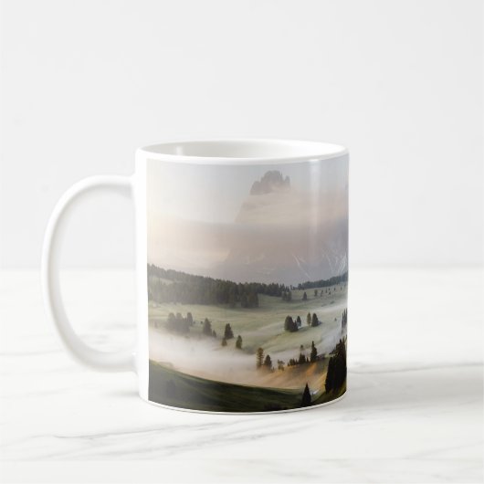 MUG AERIAL VIEW OF LAND (Gauche)