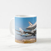 MUG AÉRONEF DE TRANSPORTEUR DE NAVETTE SPATIALE (Devant gauche)