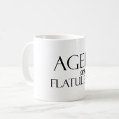 Mug Âgé et flatulent (Devant gauche)