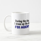 Mug Agent du FBI au cours de la journée (Gauche)
