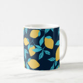 Mug Agrumes simples : citrons sur le bleu. (Devant droit)