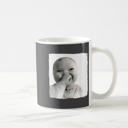 Mug Ai Baby Giggling Holding Back Laugh Funny Viral Ge (Droite)