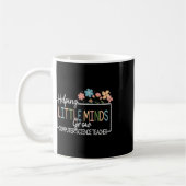 Mug Aider les petits esprits grandir École élémentaire (Gauche)