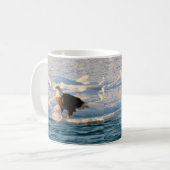 Mug Aigle à tête blanche sur glace (Devant gauche)