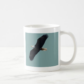 Mug aigle chauve en vol