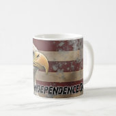 Mug Aigle majestueux et drapeau – Esprit de liberté (Devant droit)